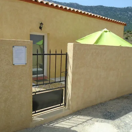 Les Trois Chemins Maison d'hôtes Cucugnan